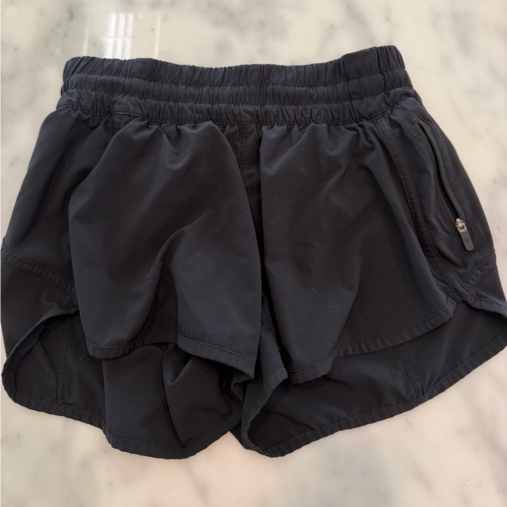 LULULEMON Tracker Shorts